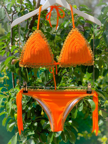 Bikini orange crochet